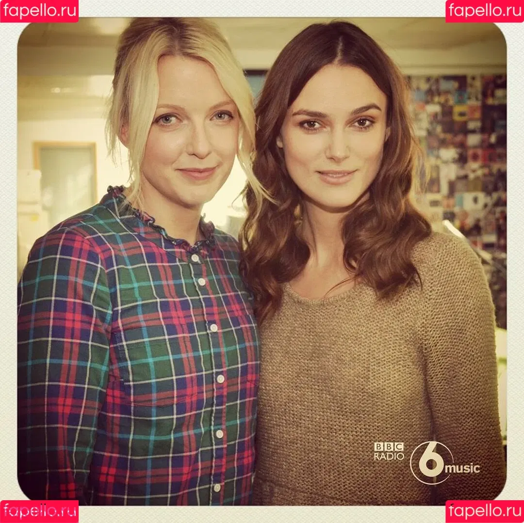 Lauren Laverne Onlyfans Photo Gallery 
