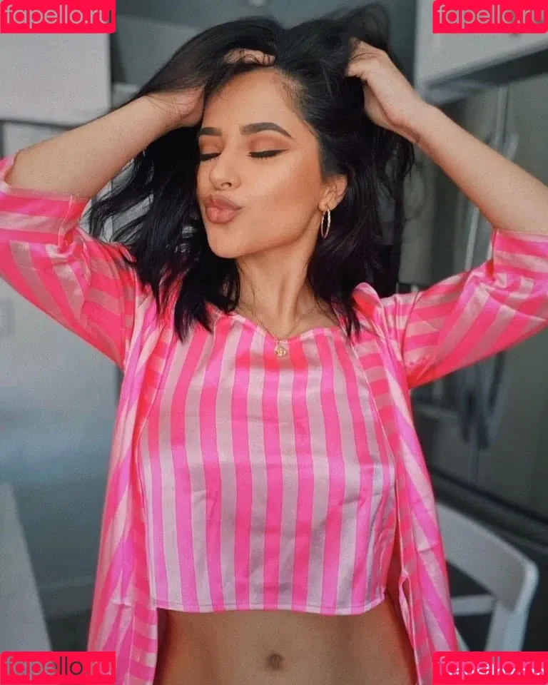 Becky G Onlyfans Photo Gallery 