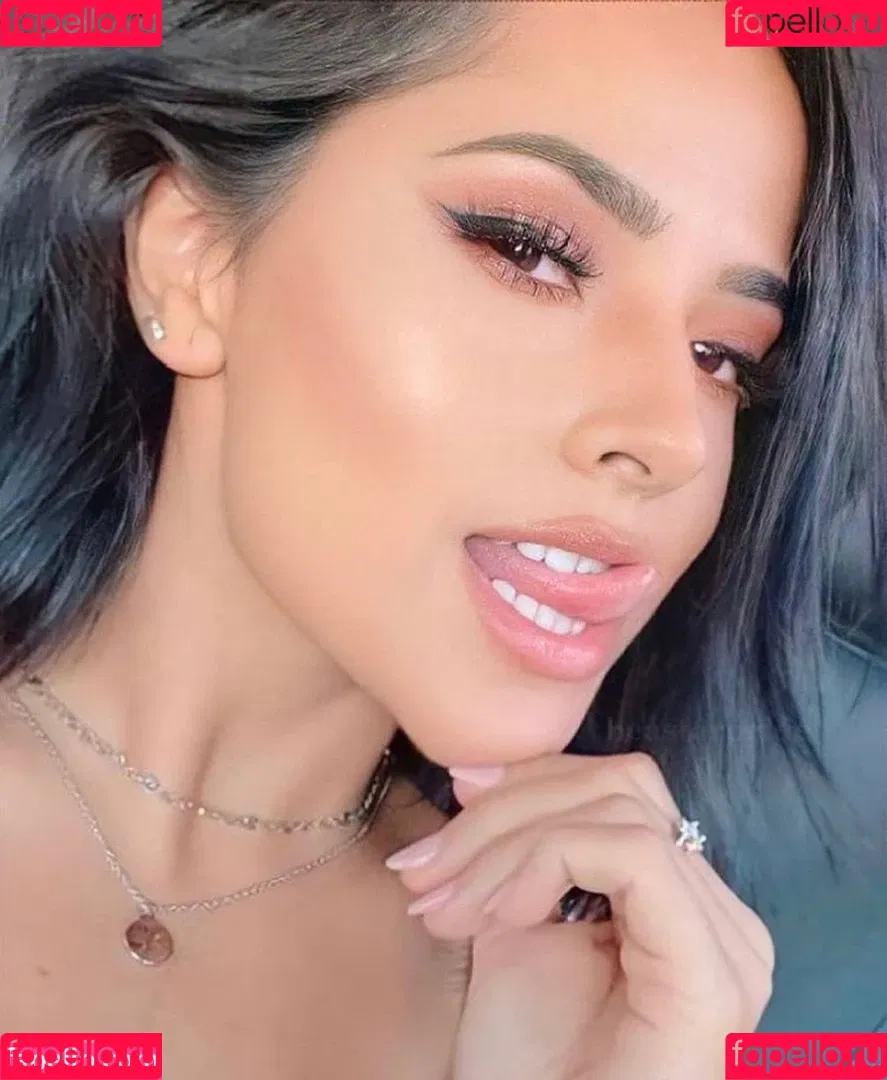 Becky G Onlyfans Photo Gallery 