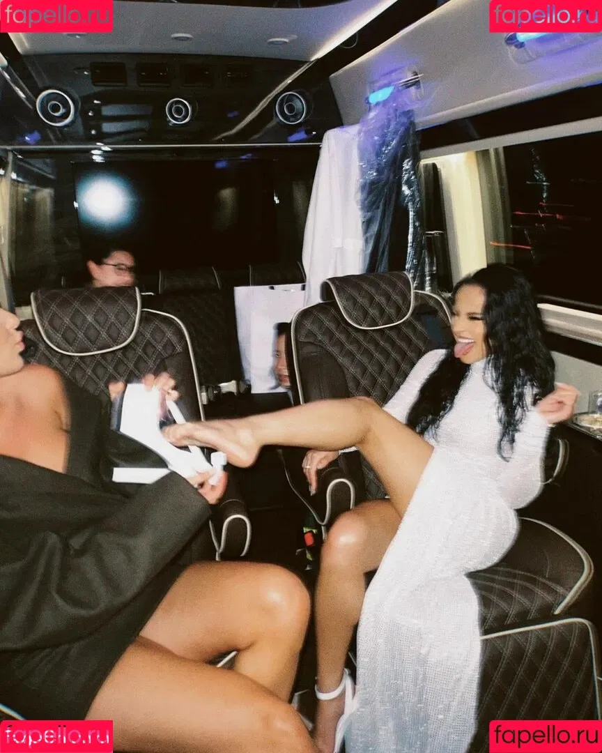 Becky G Onlyfans Photo Gallery 