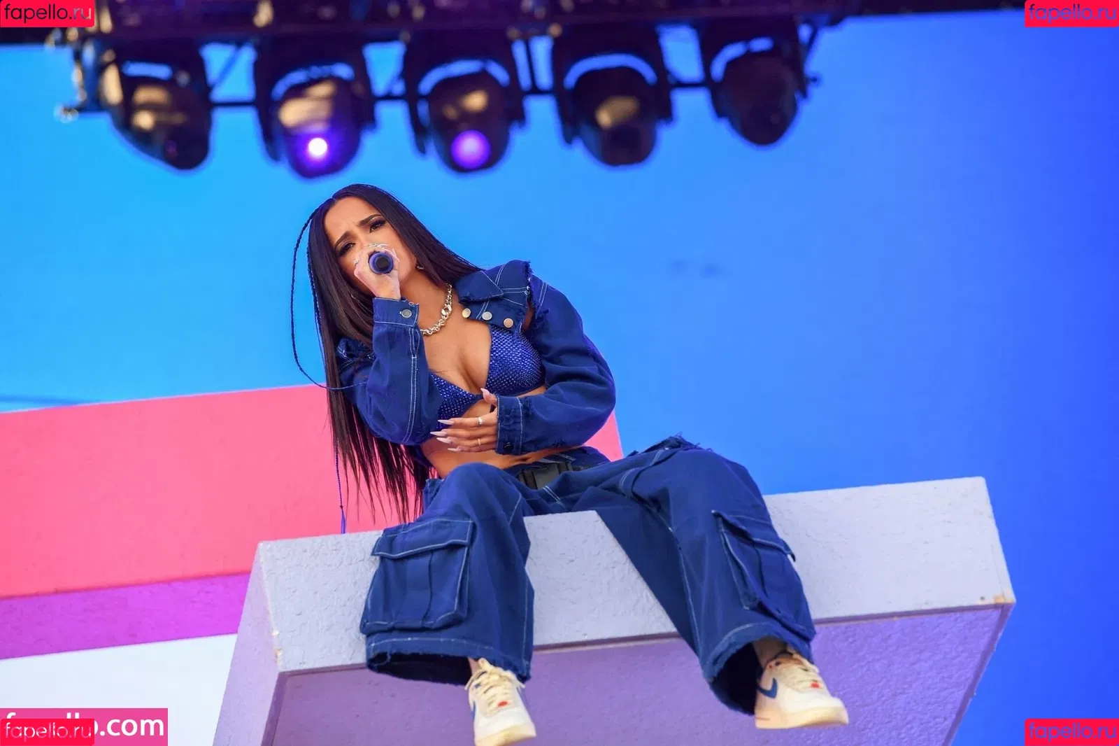 Becky G Onlyfans Photo Gallery 