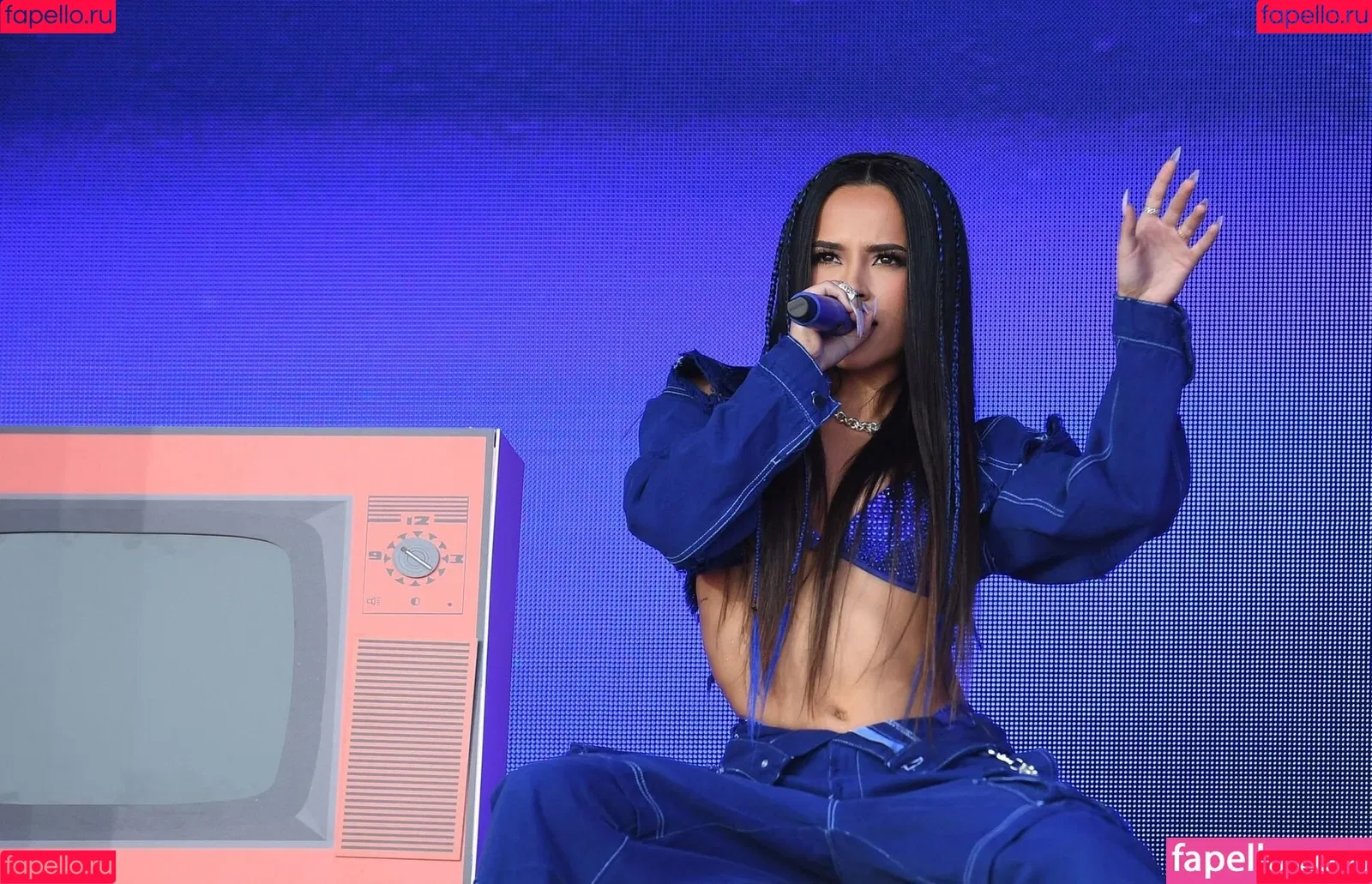 Becky G Onlyfans Photo Gallery 