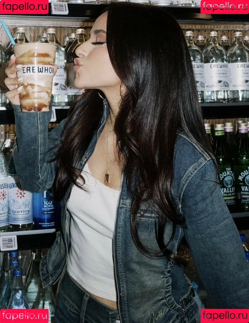 Becky G Onlyfans Photo Gallery 