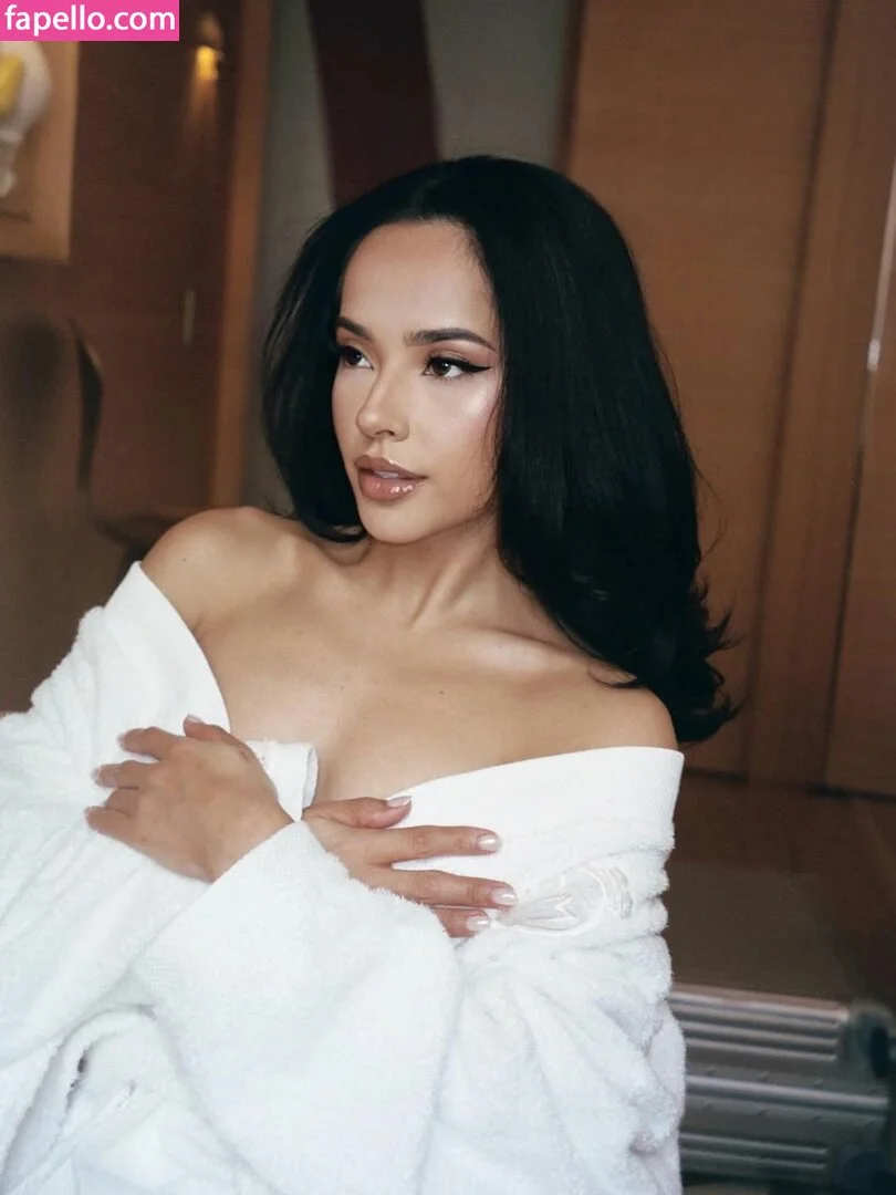 Becky G Onlyfans Photo Gallery 