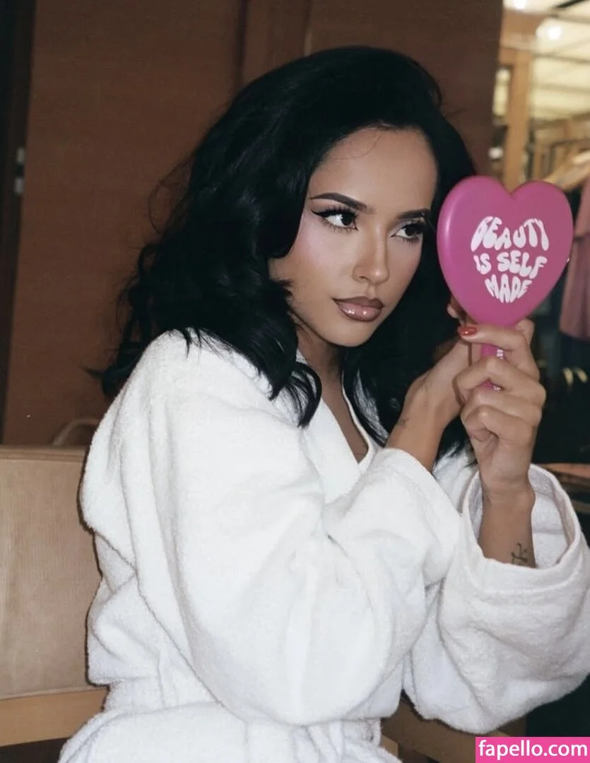 Becky G Onlyfans Photo Gallery 