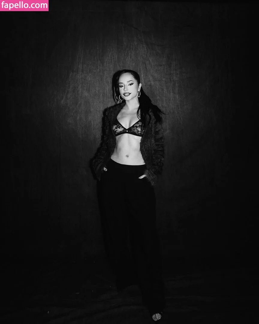 Becky G Onlyfans Photo Gallery 