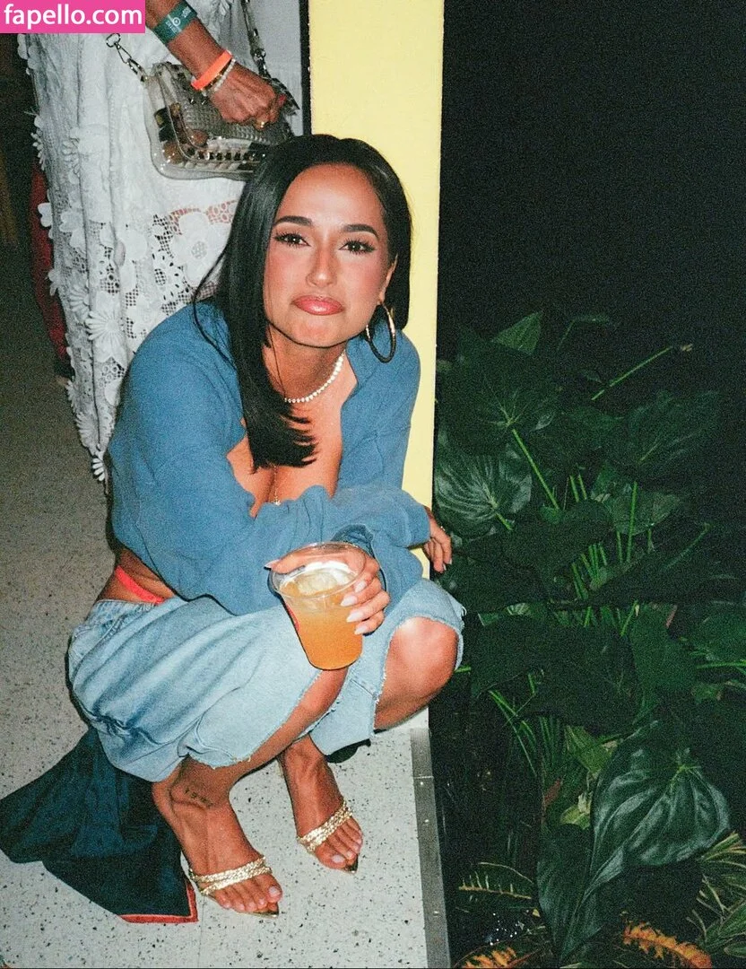 Becky G Onlyfans Photo Gallery 