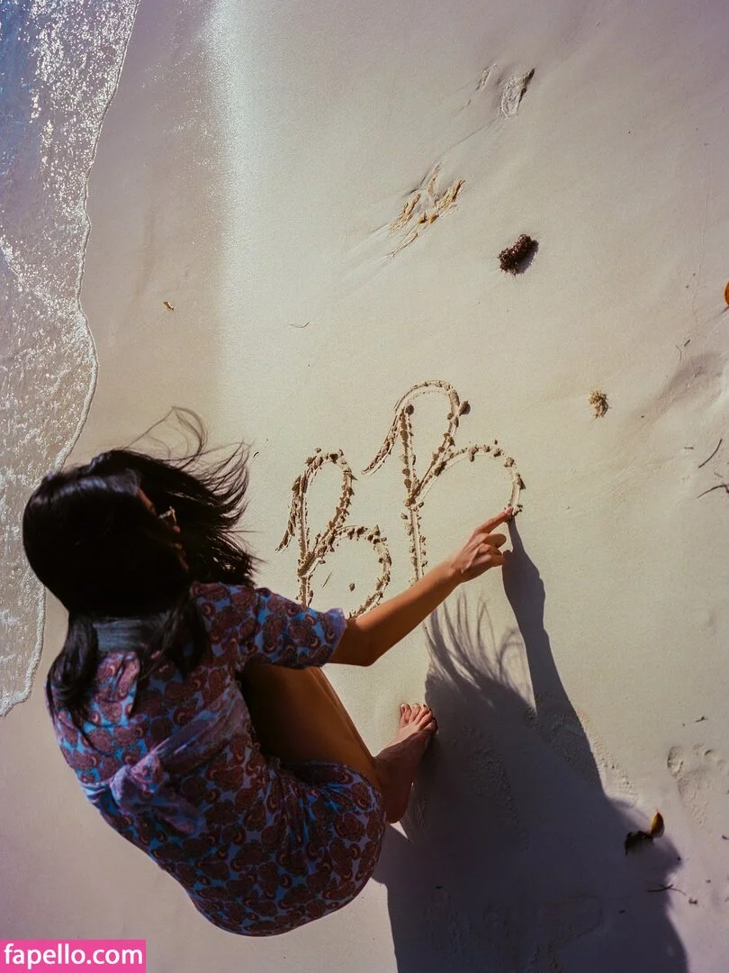 Becky G Onlyfans Photo Gallery 