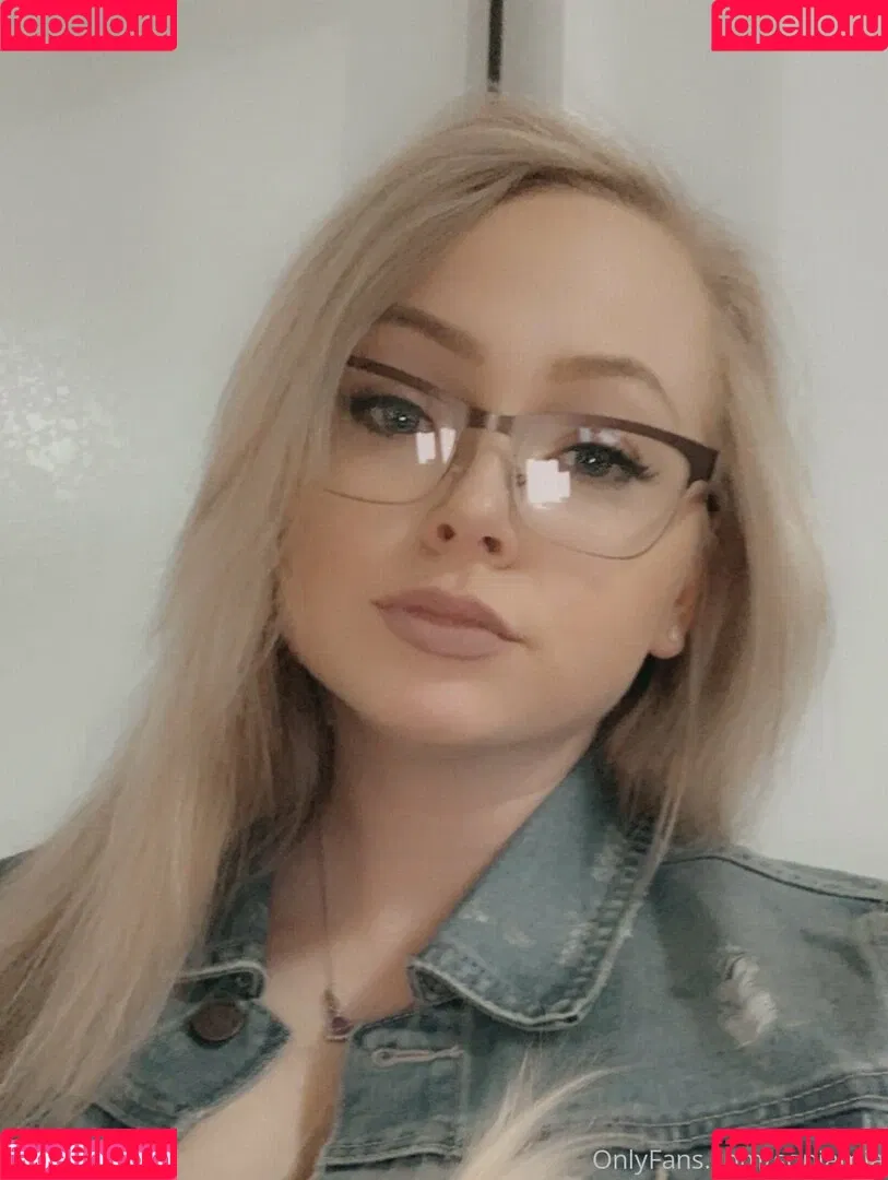 sopiamia Onlyfans Photo Gallery 