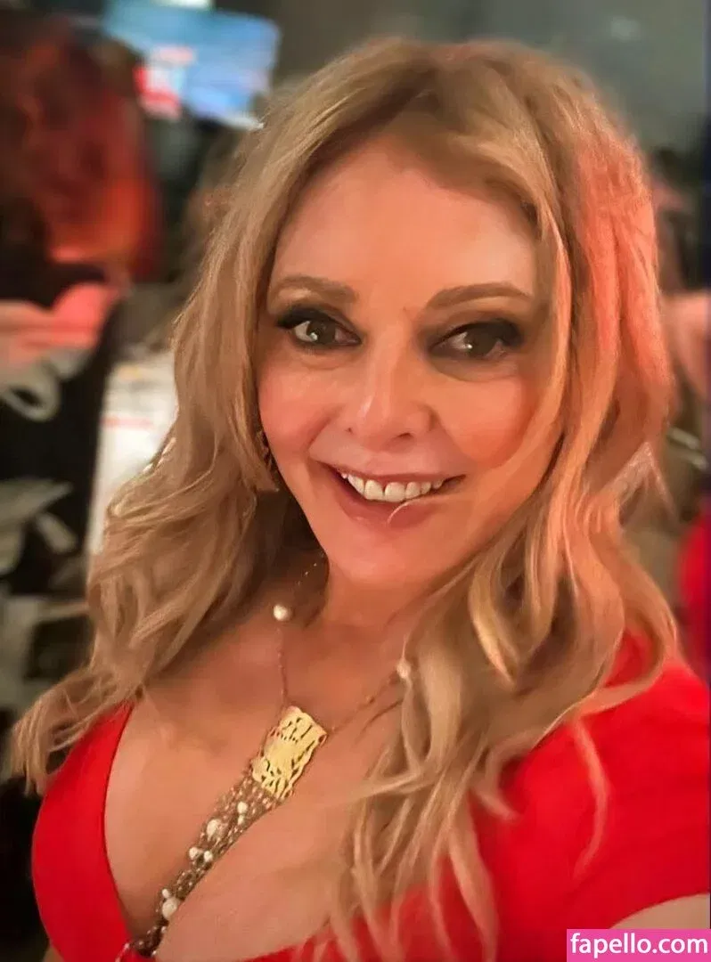Carol Vorderman Onlyfans Photo Gallery 