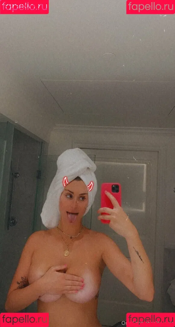 Splatxo Onlyfans Photo Gallery 