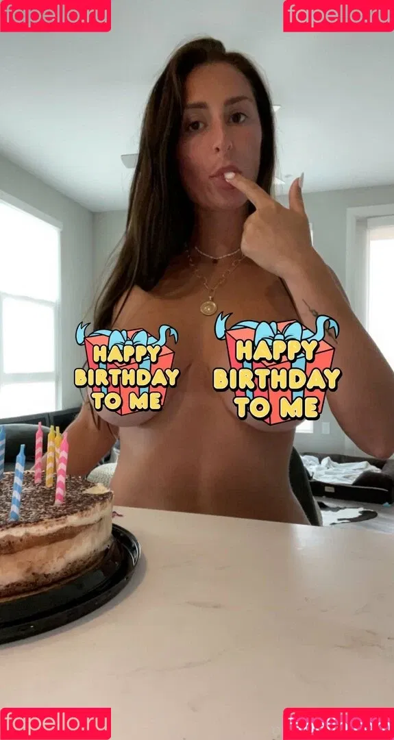 Splatxo Onlyfans Photo Gallery 