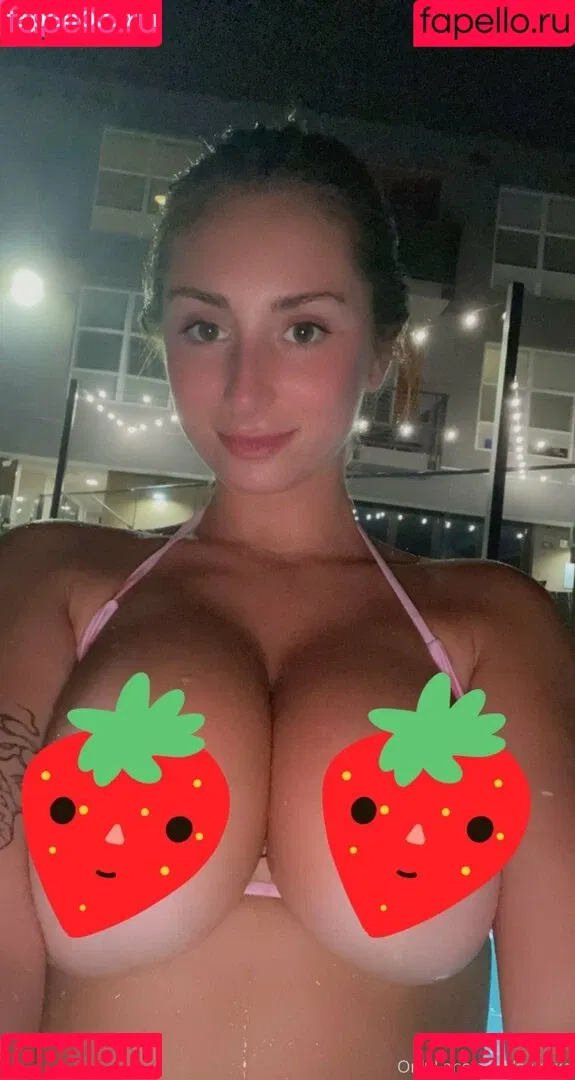 Splatxo Onlyfans Photo Gallery 