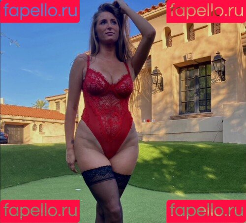 Splatxo Onlyfans Photo Gallery 