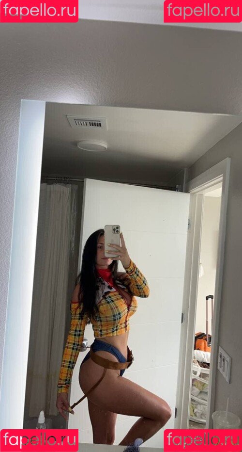 Splatxo Onlyfans Photo Gallery 