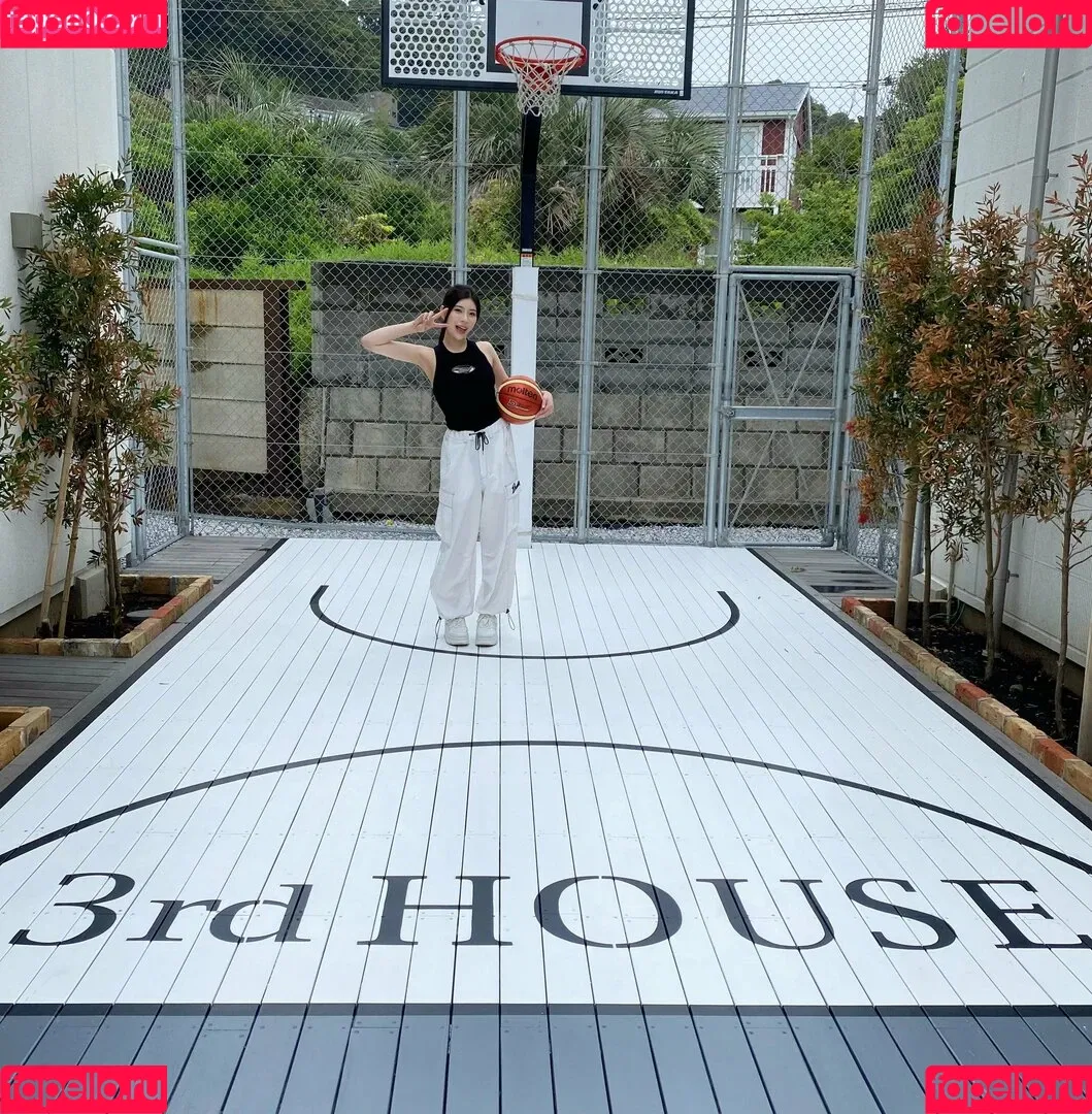 Kamiki Rei Onlyfans Photo Gallery 