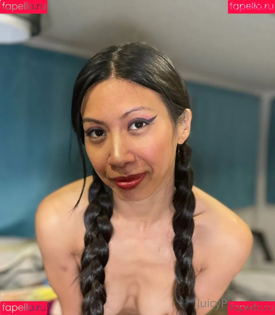 JuicyPinaypple Onlyfans Photo Gallery 
