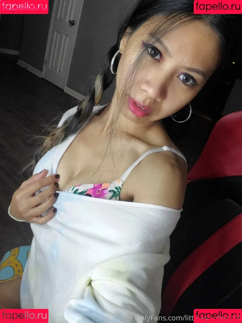JuicyPinaypple Onlyfans Photo Gallery 