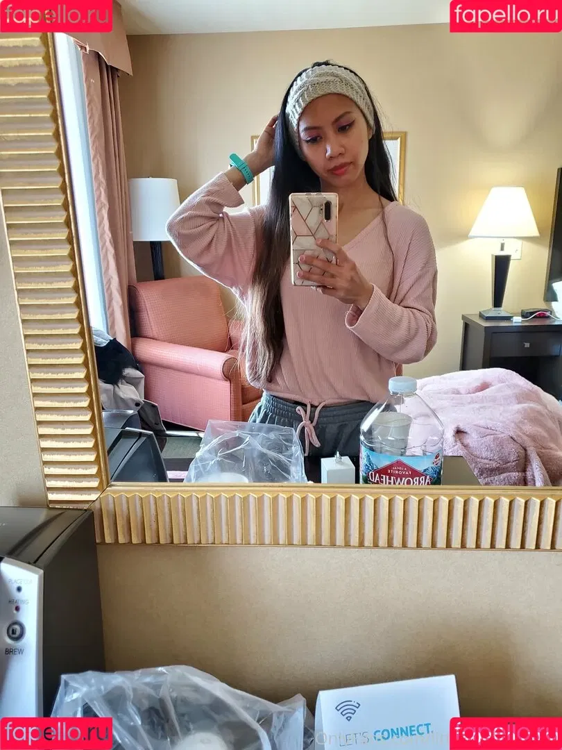 JuicyPinaypple Onlyfans Photo Gallery 