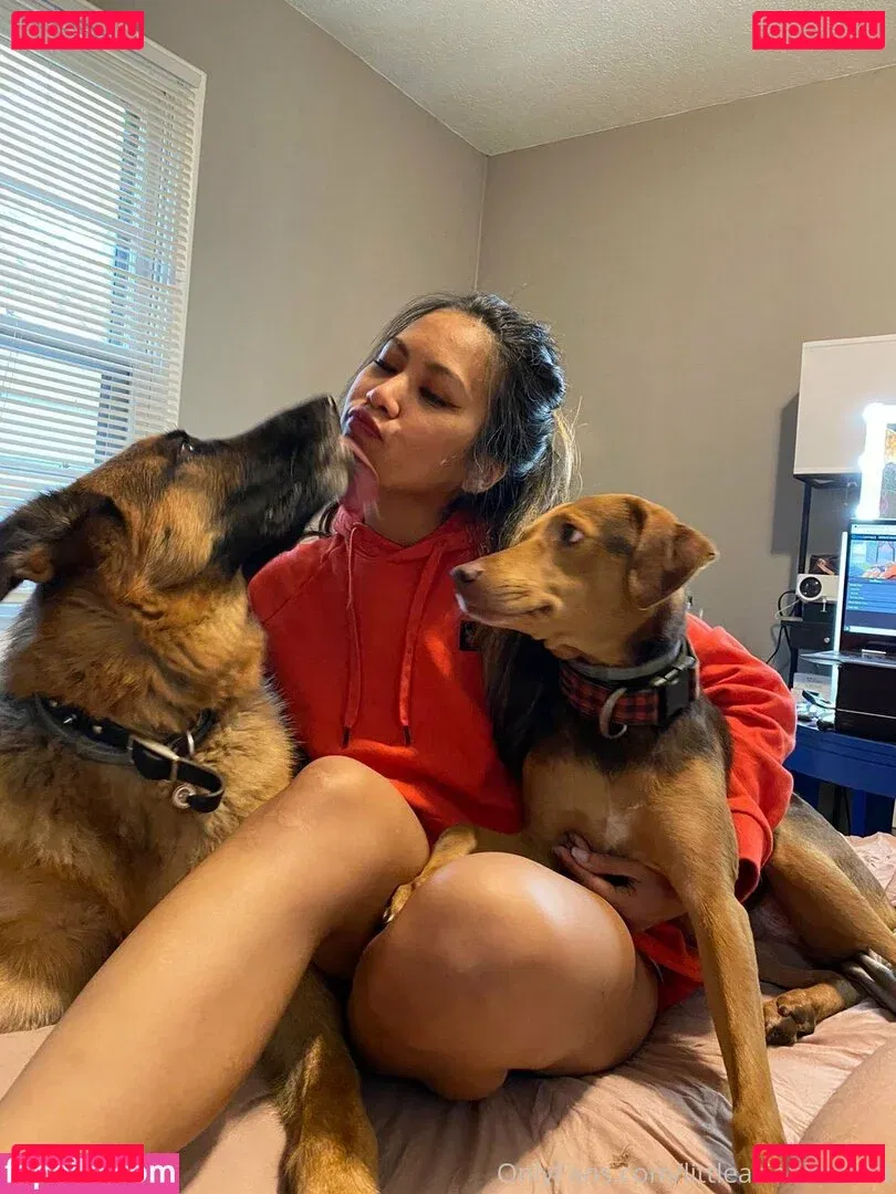 JuicyPinaypple Onlyfans Photo Gallery 