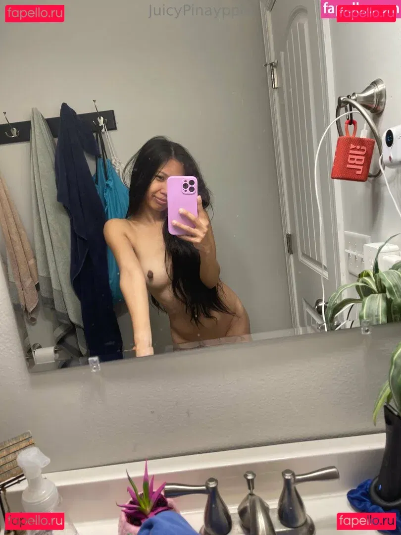 JuicyPinaypple Onlyfans Photo Gallery 