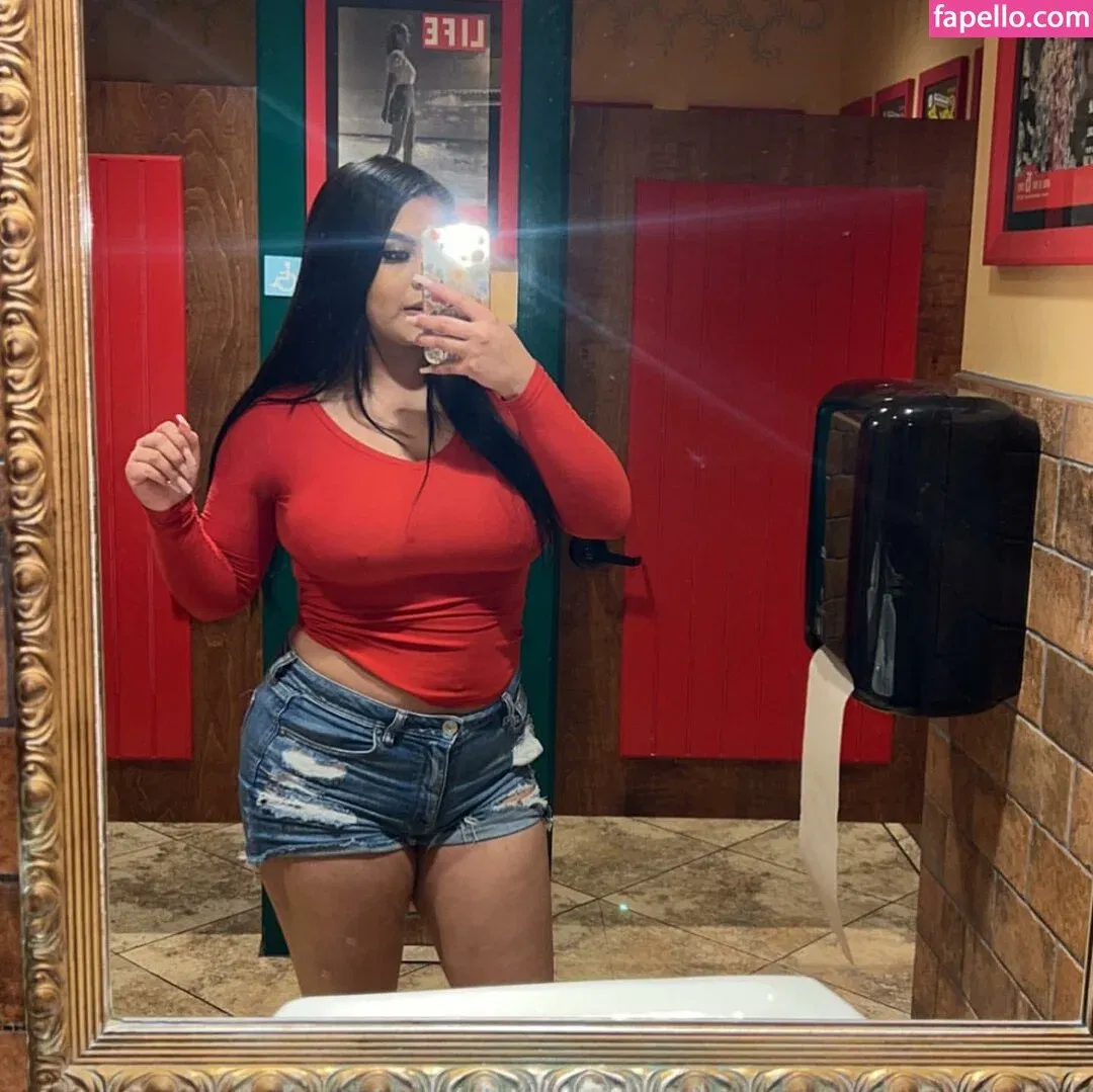 Carolina Corrales Onlyfans Photo Gallery 