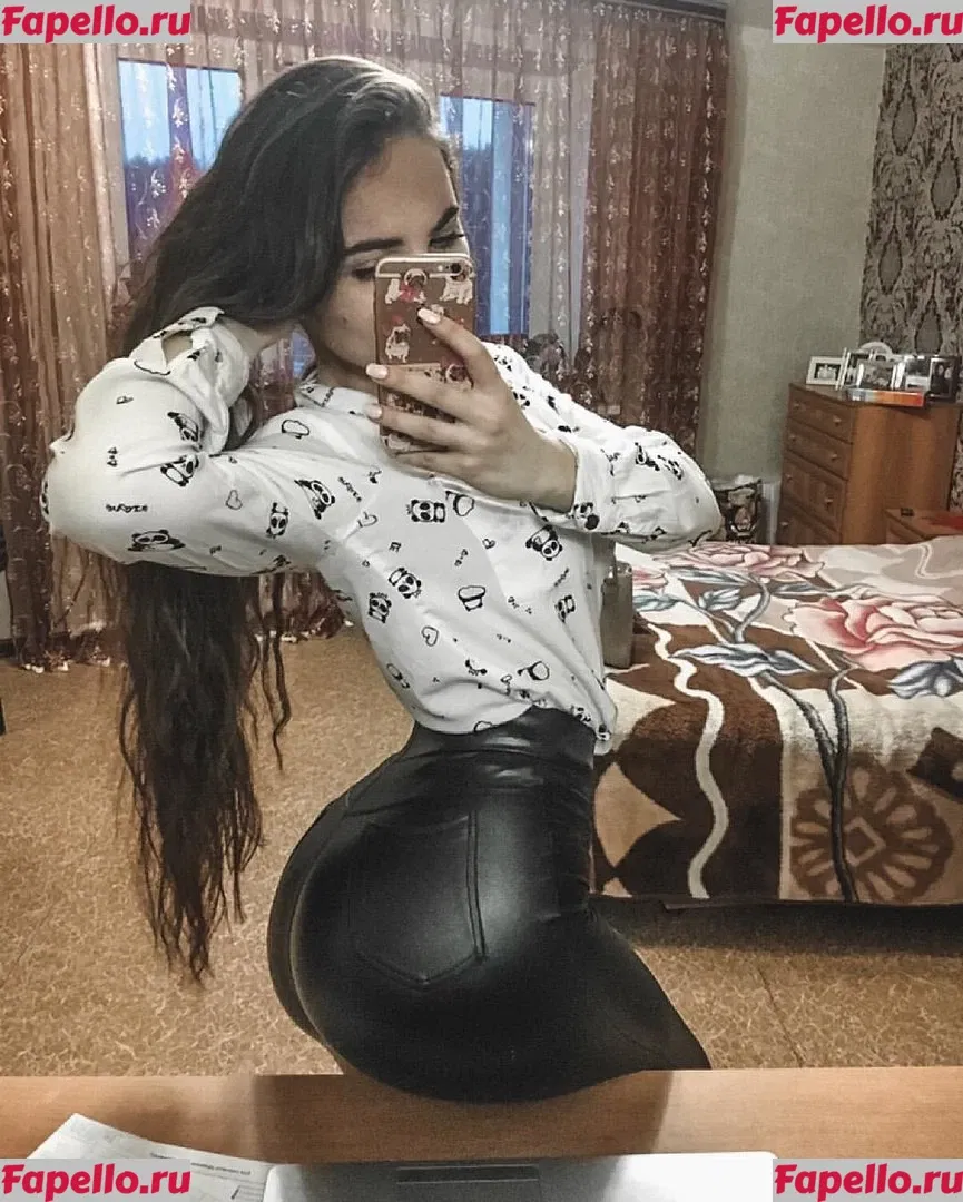 tiynmay Onlyfans Photo Gallery 