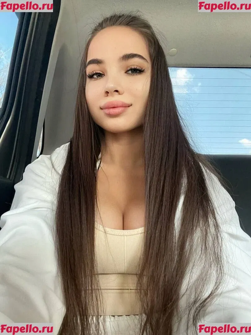 tiynmay Onlyfans Photo Gallery 