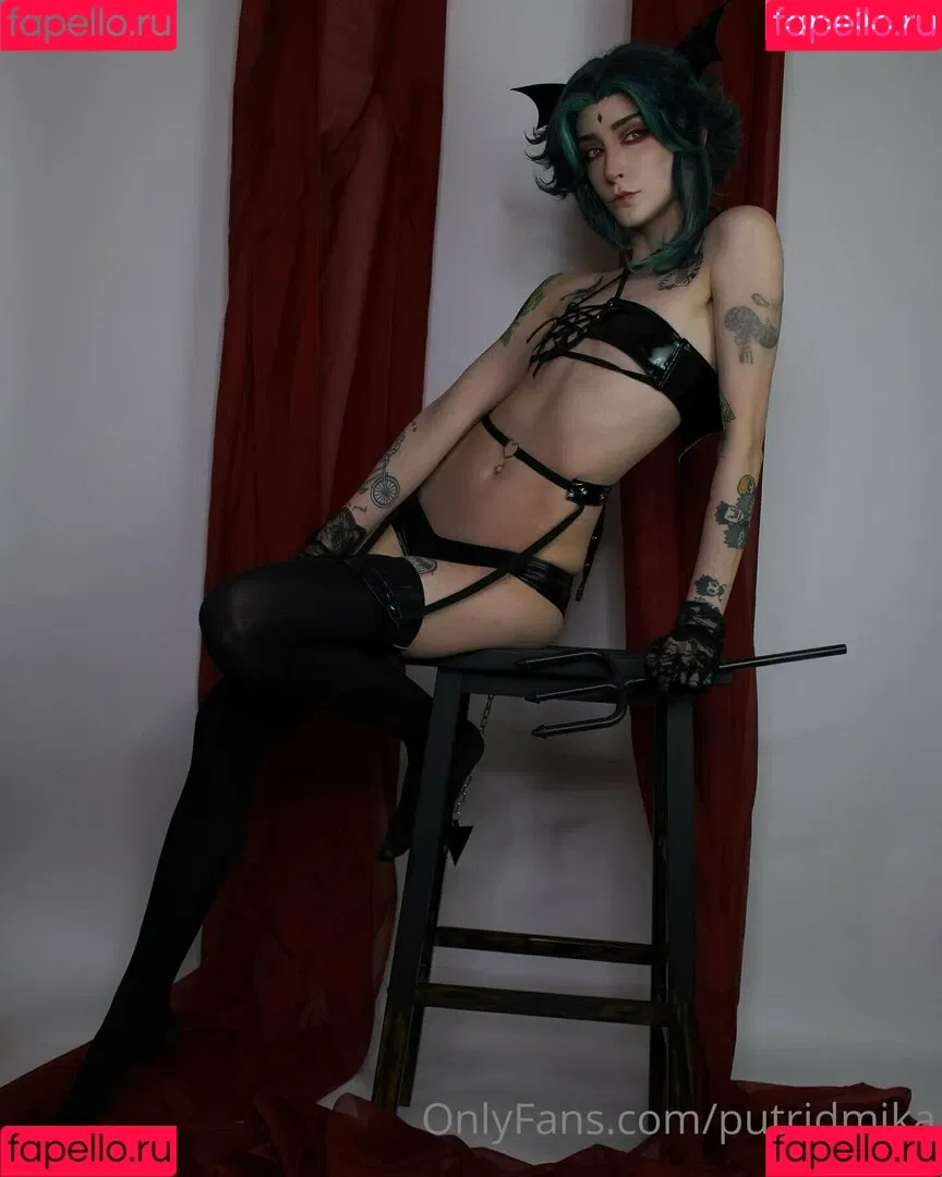 putridmika Onlyfans Photo Gallery 