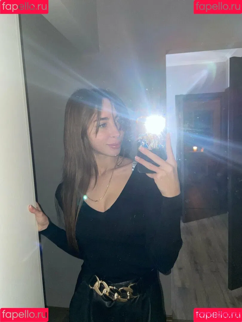 lili_babe Onlyfans Photo Gallery 