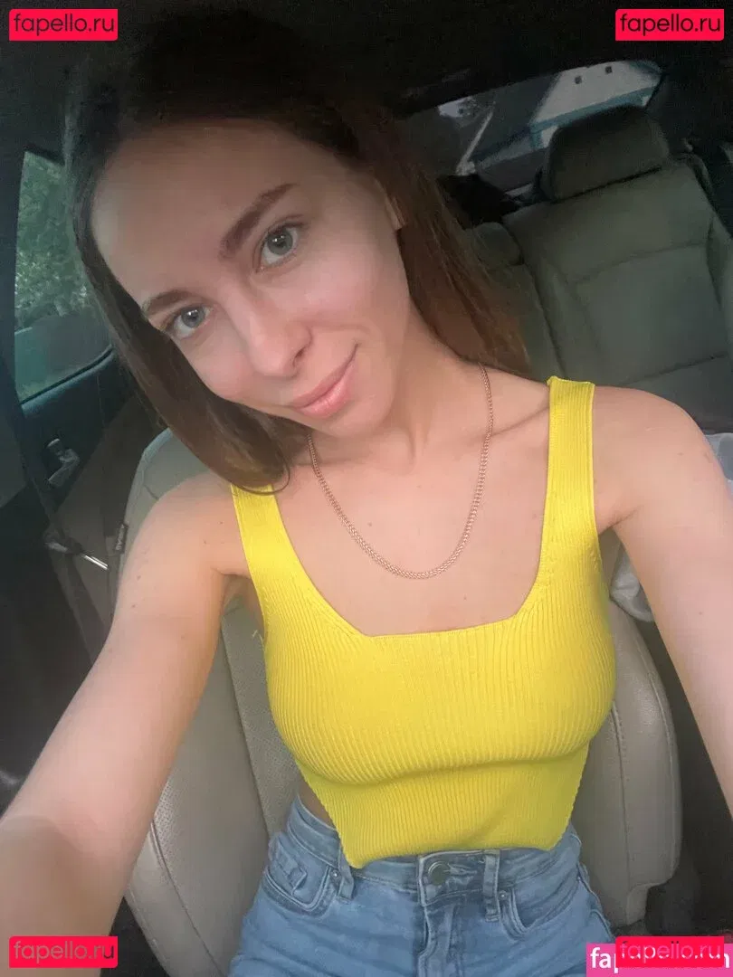 lili_babe Onlyfans Photo Gallery 