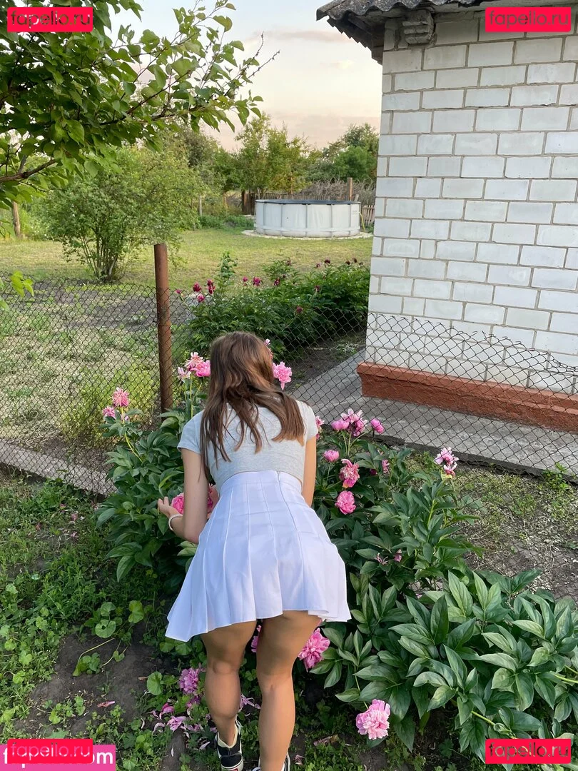 lili_babe Onlyfans Photo Gallery 