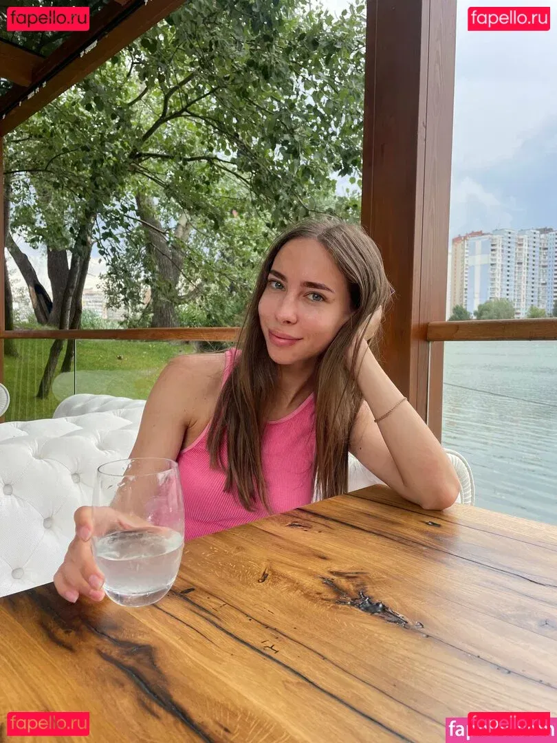 lili_babe Onlyfans Photo Gallery 