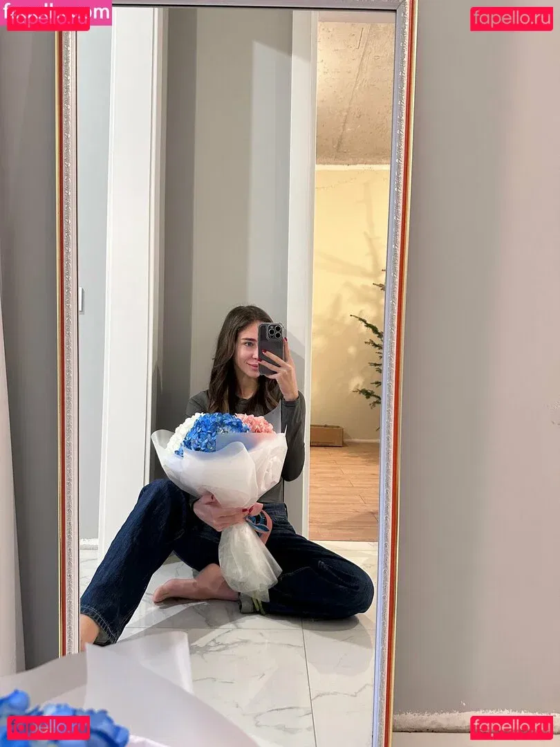 lili_babe Onlyfans Photo Gallery 