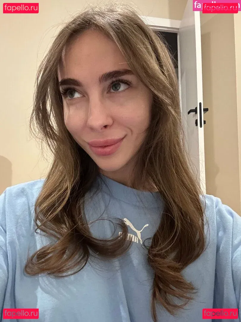 lili_babe Onlyfans Photo Gallery 