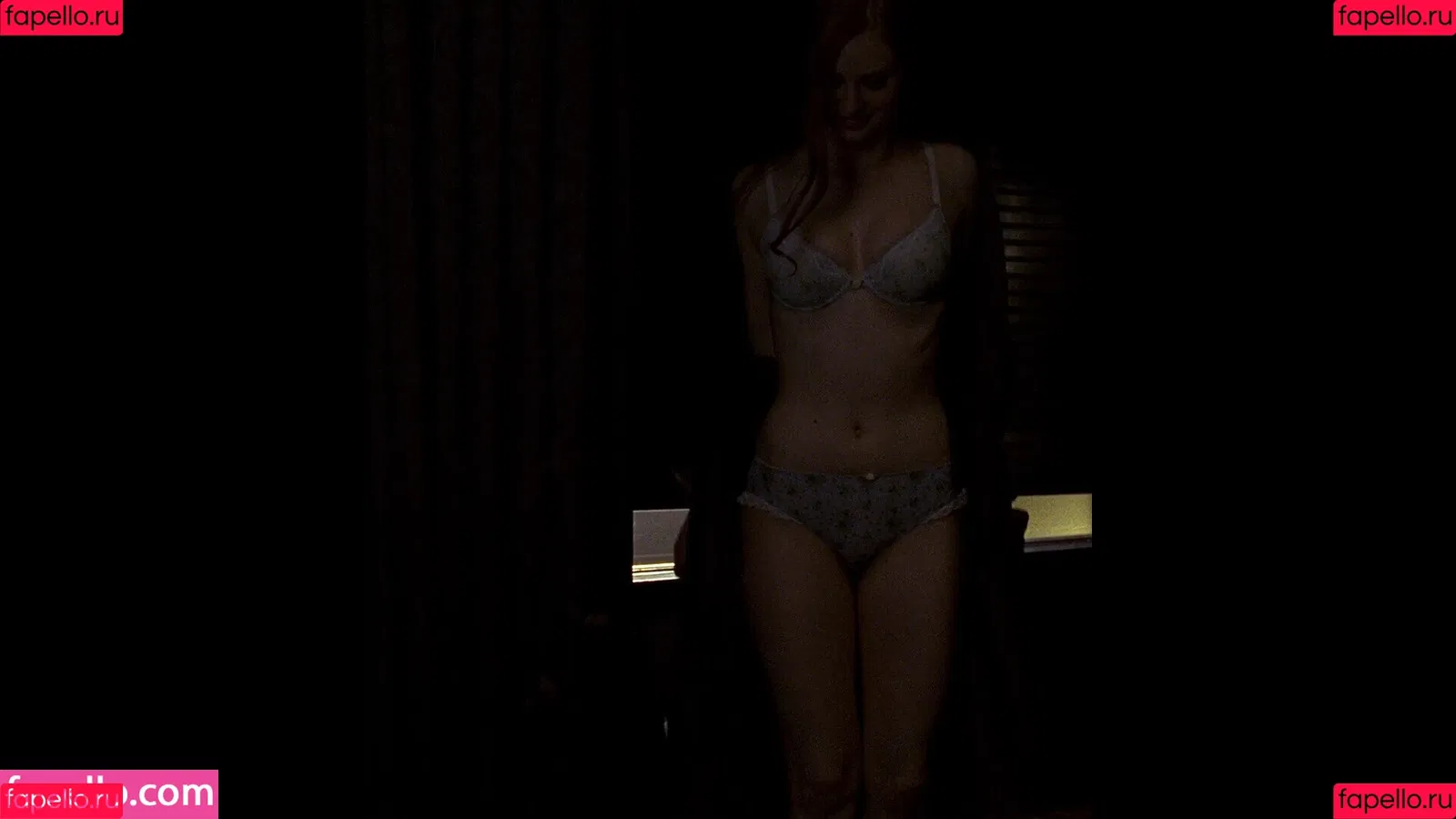 Deborah Ann Woll Onlyfans Photo Gallery 