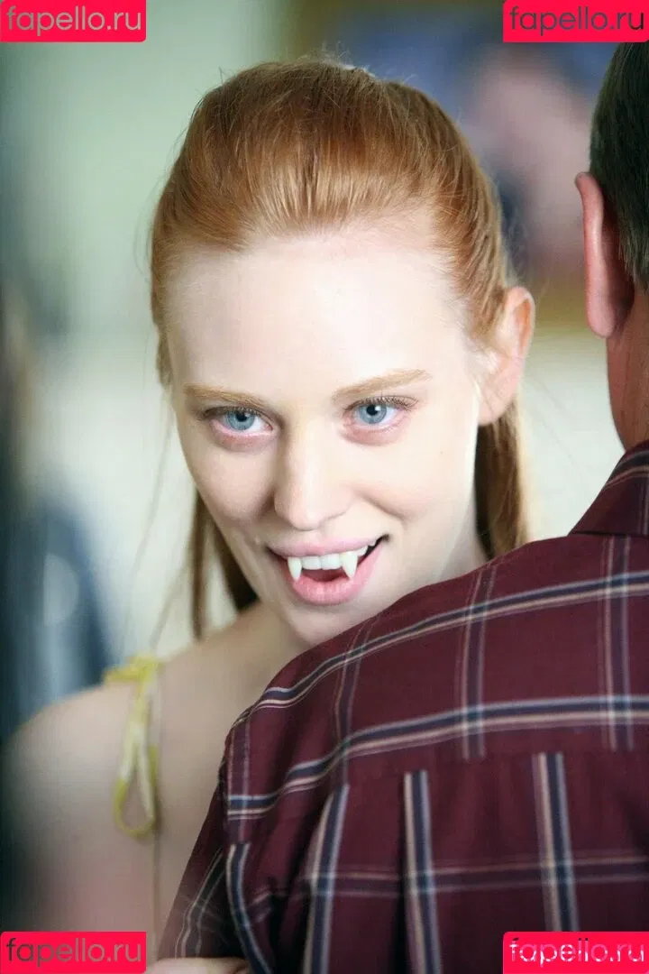 Deborah Ann Woll Onlyfans Photo Gallery 