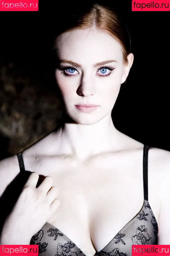 Deborah Ann Woll Onlyfans Photo Gallery 