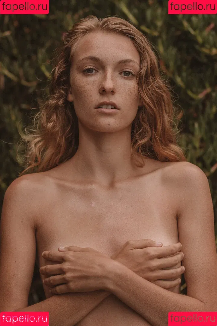 Lauren Hurlbut Onlyfans Photo Gallery 