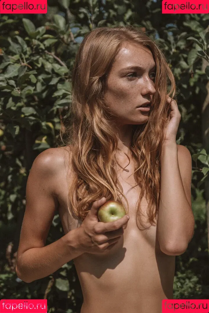 Lauren Hurlbut Onlyfans Photo Gallery 