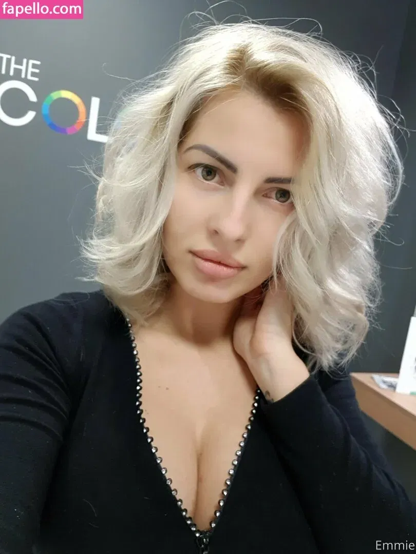 emmie_six Onlyfans Photo Gallery 