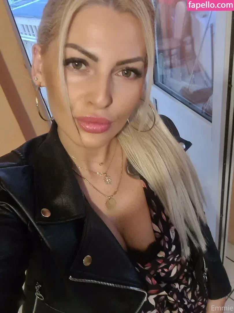 emmie_six Onlyfans Photo Gallery 