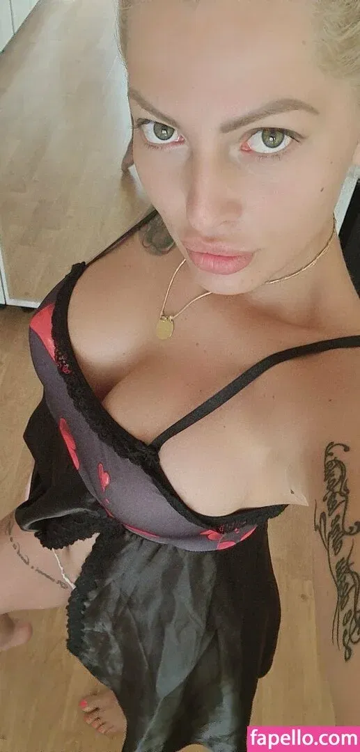 emmie_six Onlyfans Photo Gallery 