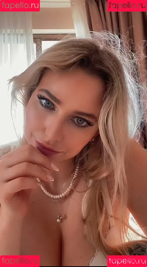 Neringa Kriziute Onlyfans Photo Gallery 