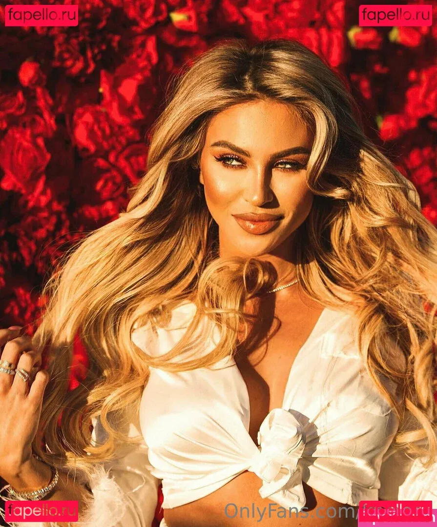 Khloë Terae Onlyfans Photo Gallery 