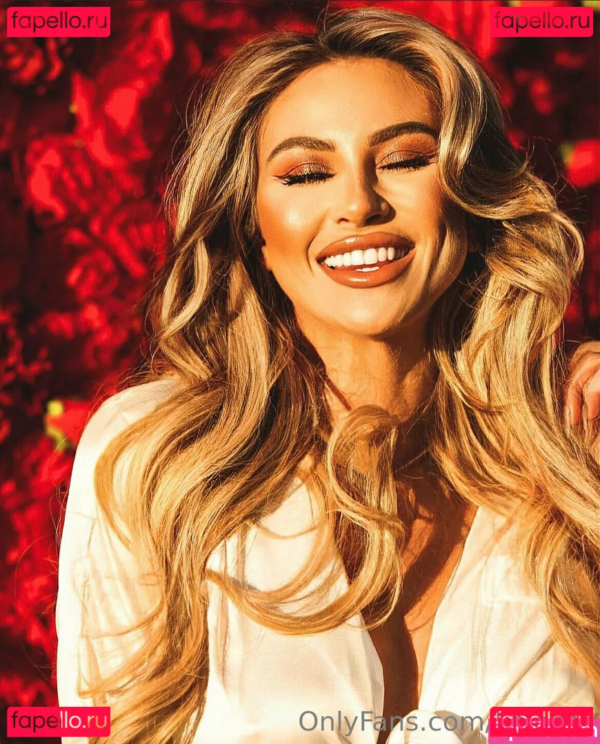 Khloë Terae Onlyfans Photo Gallery 