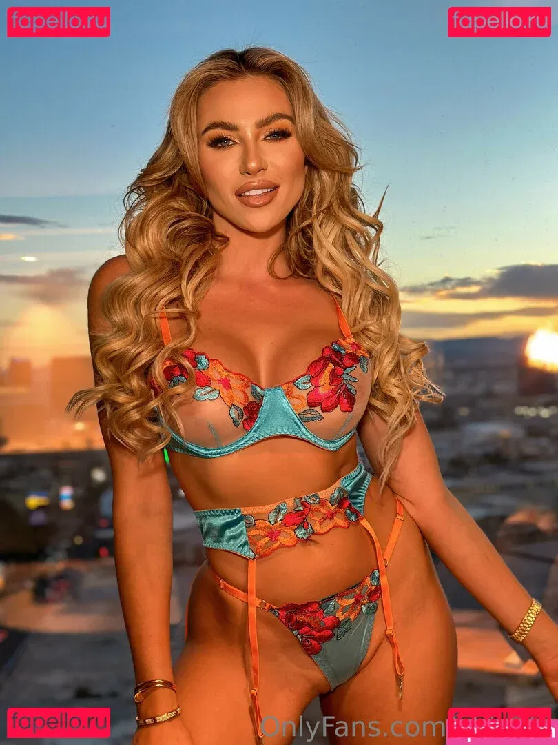 Khloë Terae Onlyfans Photo Gallery 