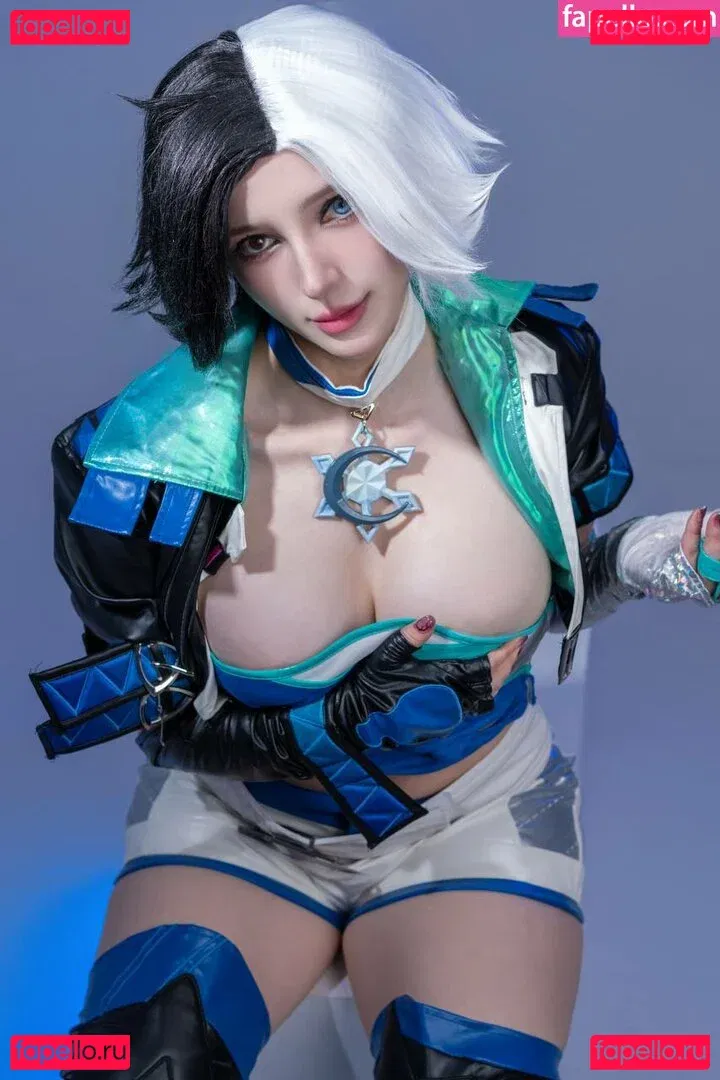 hioshicos Onlyfans Photo Gallery 