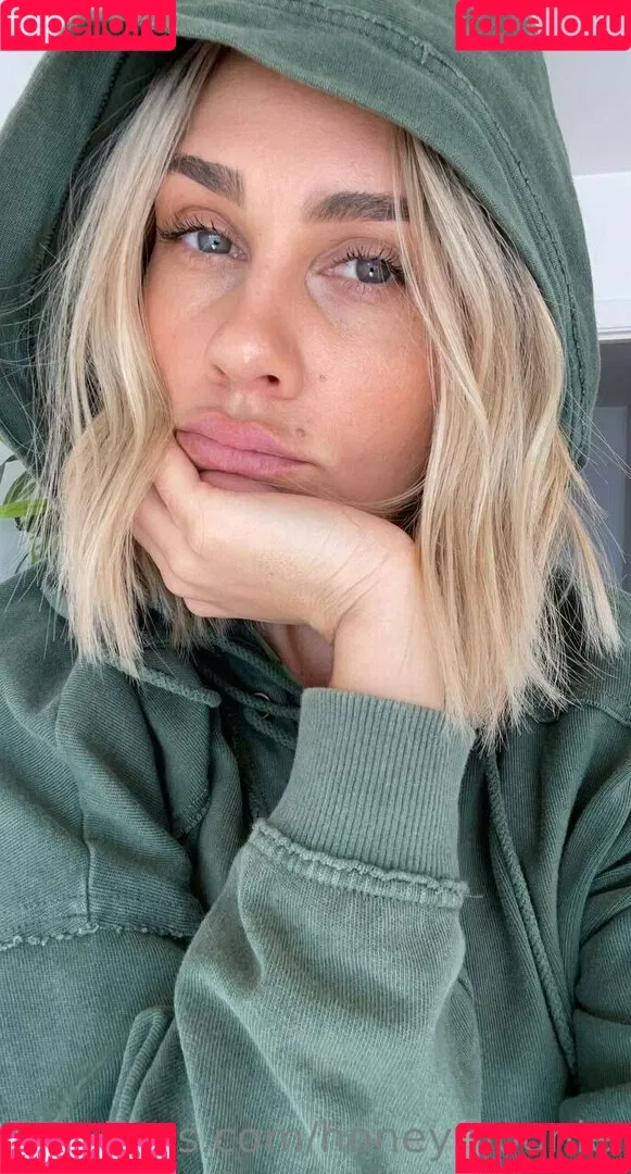 honeymoonlera Onlyfans Photo Gallery 