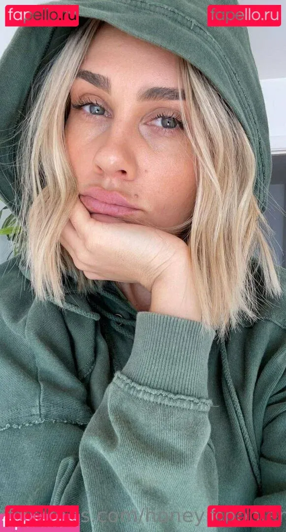 honeymoonlera Onlyfans Photo Gallery 